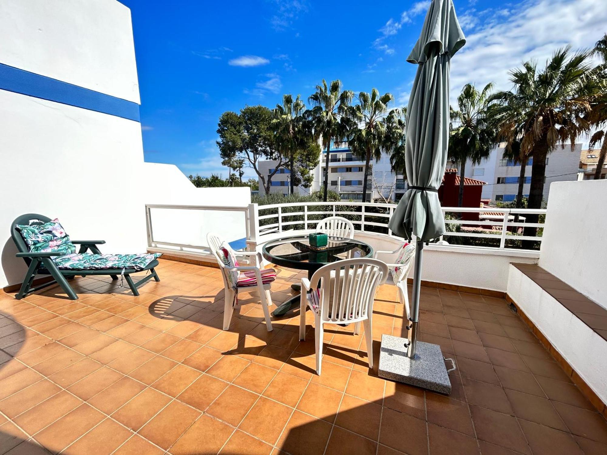 Sea Views Apartments Denia Bagian luar foto
